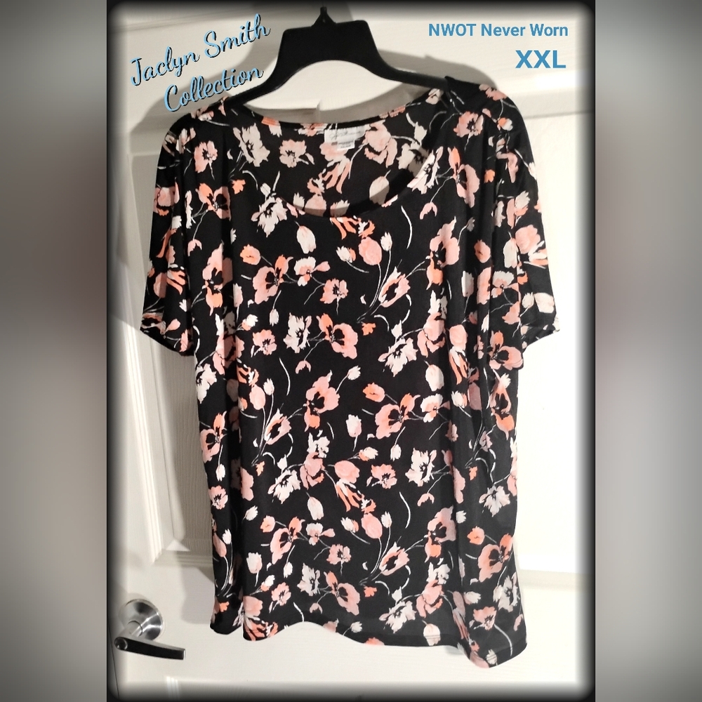🦩New! Jaclyn Smith Collection Stretch Plus Size Pullover Floral Blouse